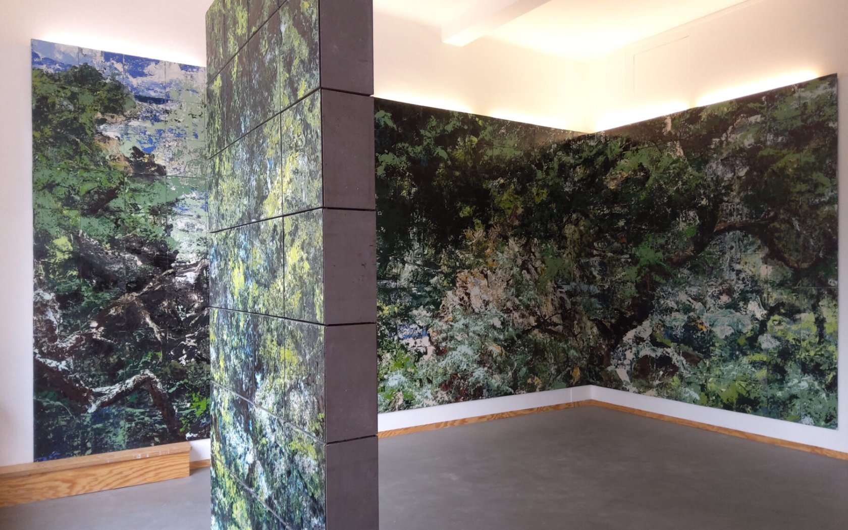 Vue de l’exposition La peinture se fait le mur Œuvres de Bruno Desplanques Novembre 2019-février 2020.